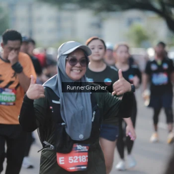 Runner Photo 3653356