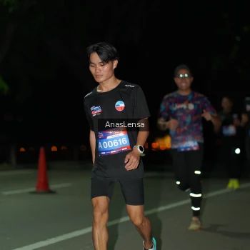 Runner Photo 3653666