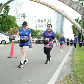 Runner Photo 3653684