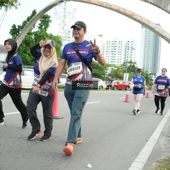 Runner Photo 3653693