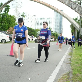 Runner Photo 3653695