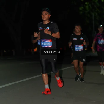 Runner Photo 3653830