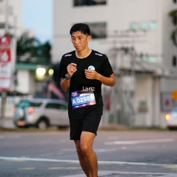 Runner Photo 3654005