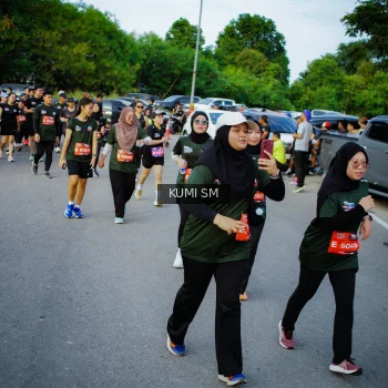 Runner Photo 3654013