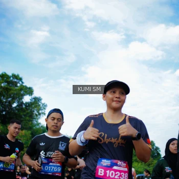 Runner Photo 3654076