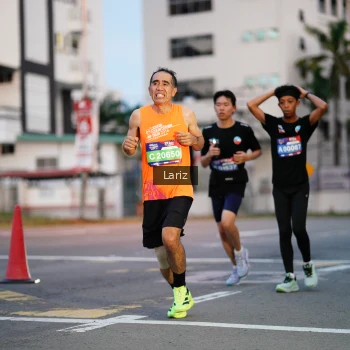 Runner Photo 3654091