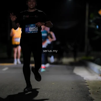 Runner Photo 3654178