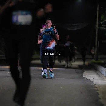 Runner Photo 3654191