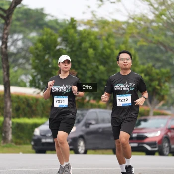 Runner Photo 3654307