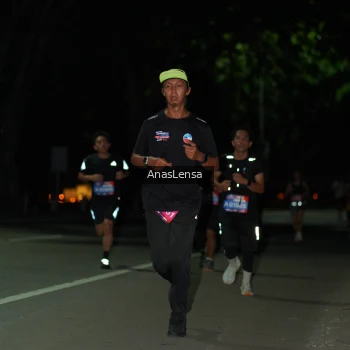 Runner Photo 3654322