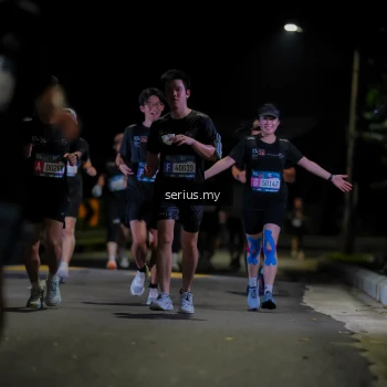 Runner Photo 3654341