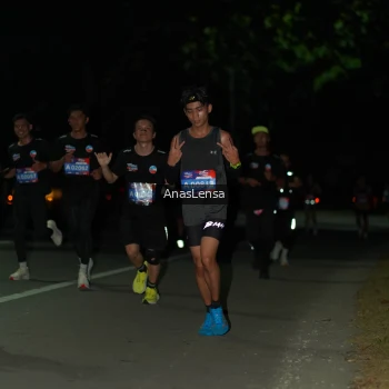 Runner Photo 3654407