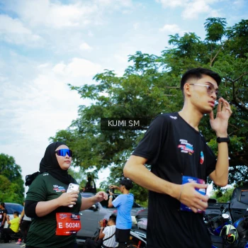 Runner Photo 3654510
