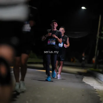 Runner Photo 3654513