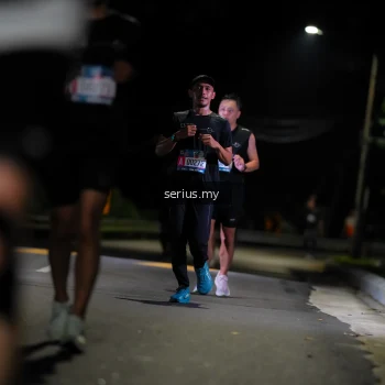 Runner Photo 3654517