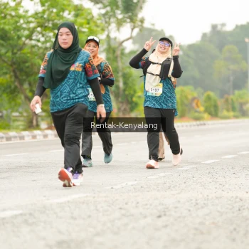 Runner Photo 3654518