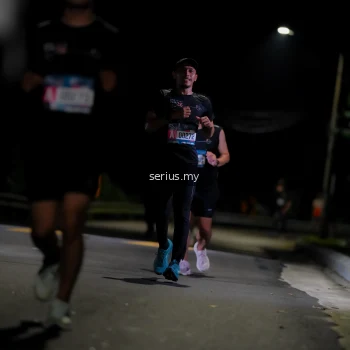 Runner Photo 3654524