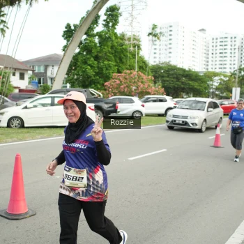 Runner Photo 3654570
