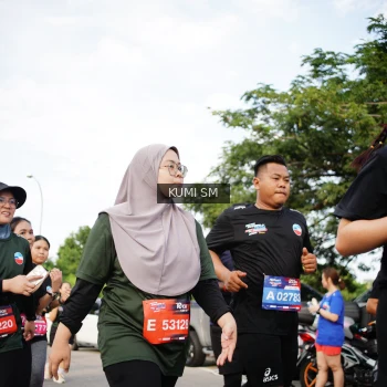 Runner Photo 3654702