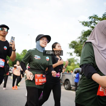 Runner Photo 3654710