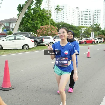 Runner Photo 3654713
