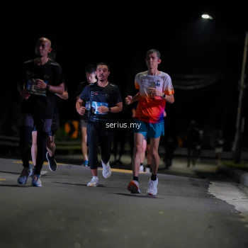 Runner Photo 3654754