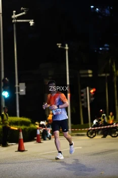 Runner Photo 3654757
