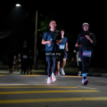 Runner Photo 3654844