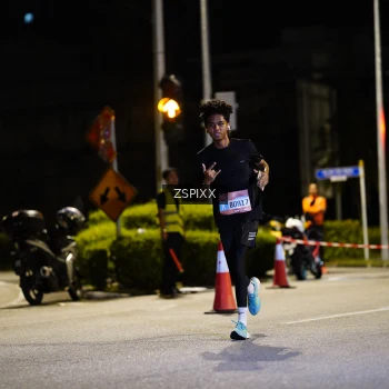 Runner Photo 3654866