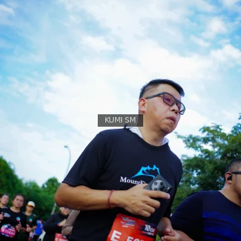Runner Photo 3654931