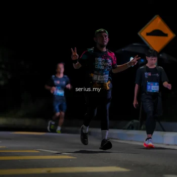 Runner Photo 3654945