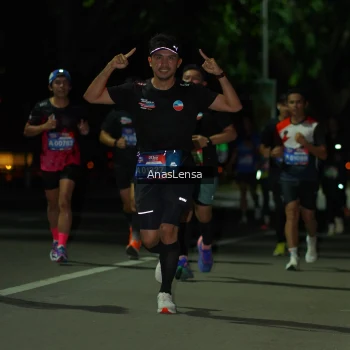 Runner Photo 3655035