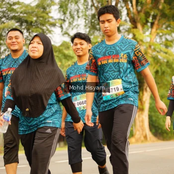 Runner Photo 3655175