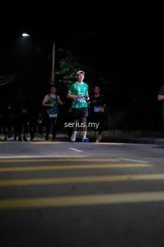 Runner Photo 3655344