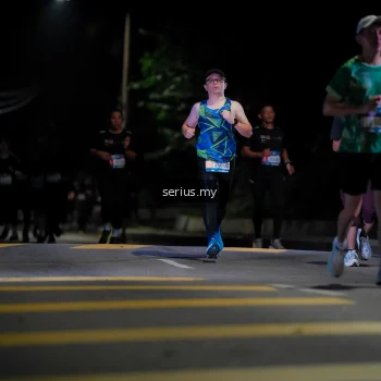 Runner Photo 3655403