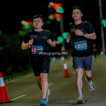 Runner Photo 3655494