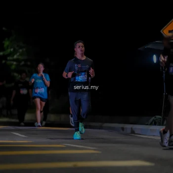 Runner Photo 3655684
