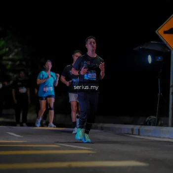 Runner Photo 3655701