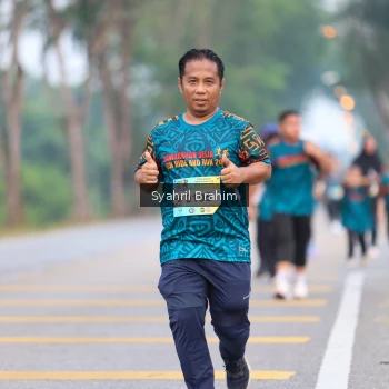 Runner Photo 3655722