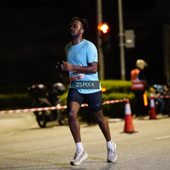 Runner Photo 3656005