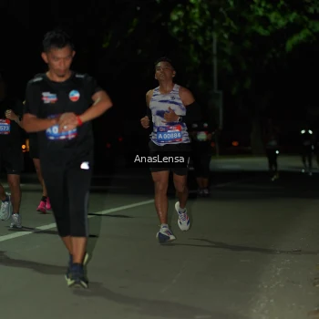 Runner Photo 3656089