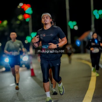 Runner Photo 3656193