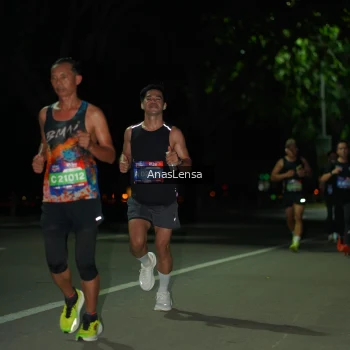 Runner Photo 3656375