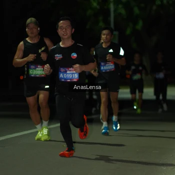 Runner Photo 3656393