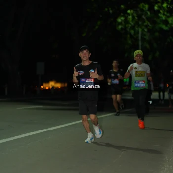 Runner Photo 3656714