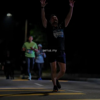 Runner Photo 3656873