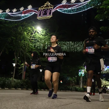 Runner Photo 3657006