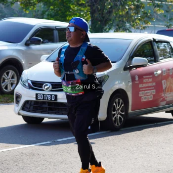 Runner Photo 3657066