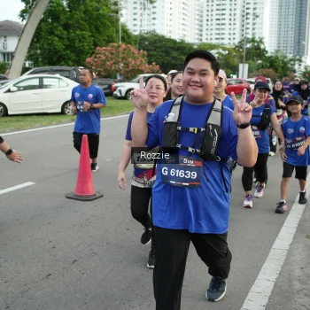 Runner Photo 3657094