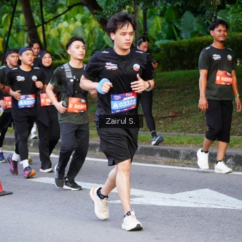 Runner Photo 3657160